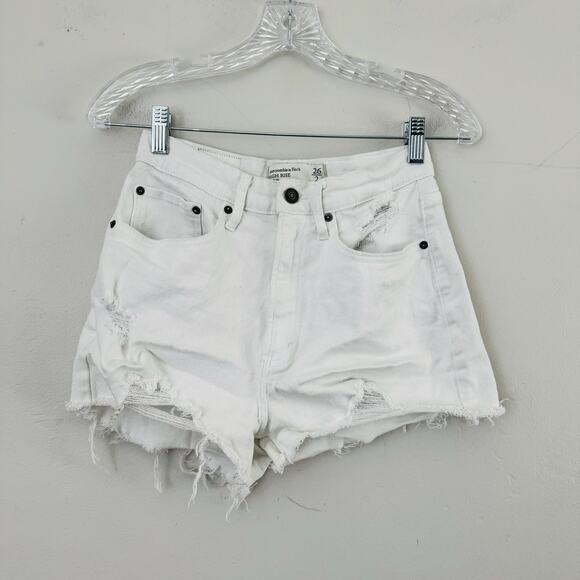 Abercrombie And Fitch White High Rise Cut Off Shorts Women’s Size 26 - Picture 1 of 9